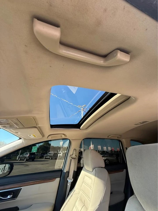 2019 Honda CR-V 5th Gen - Image 18 of 21