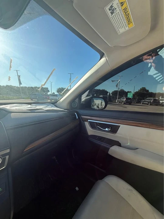 2019 Honda CR-V 5th Gen - Image 16 of 21