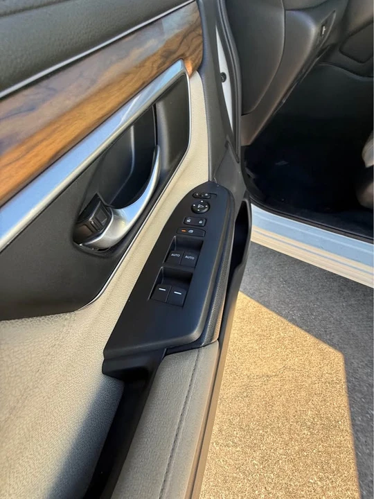 2019 Honda CR-V 5th Gen - Image 7 of 21