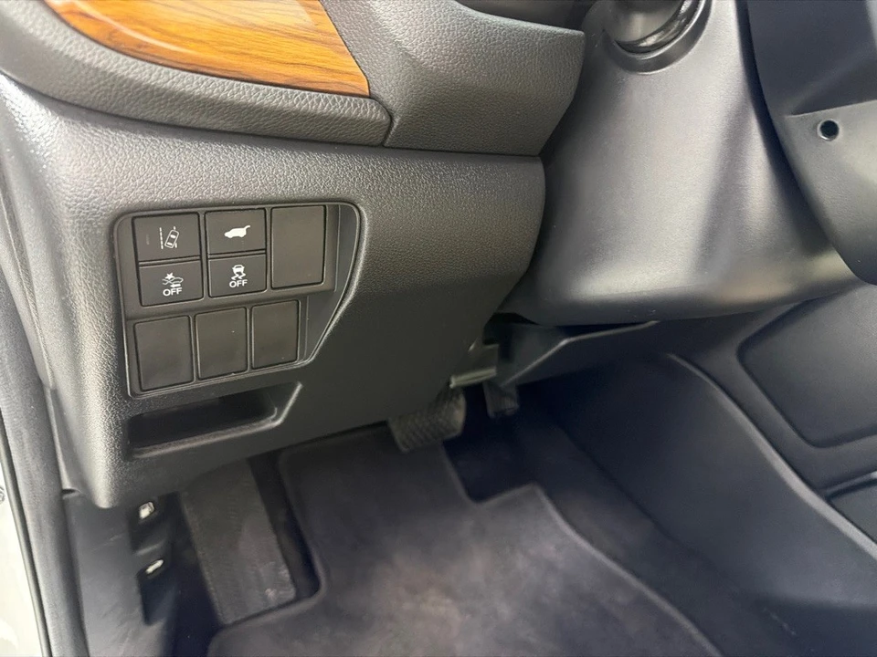 2019 Honda CR-V 5th Gen - Image 16 of 21