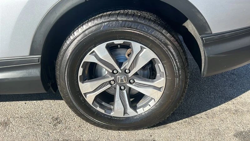 2019 Honda CR-V 5th Gen - Image 11 of 12