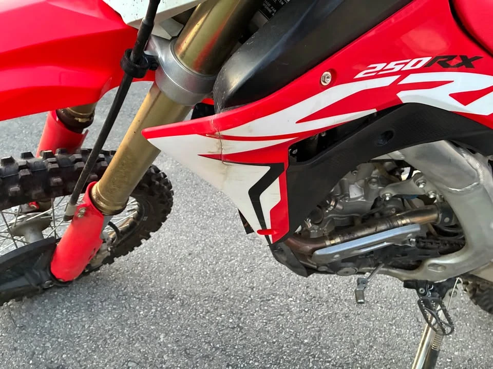 2019 Honda CRF - Image 2 of 4
