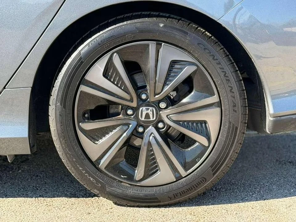 2019 Honda Civic 10th Gen - Image 15 of 16