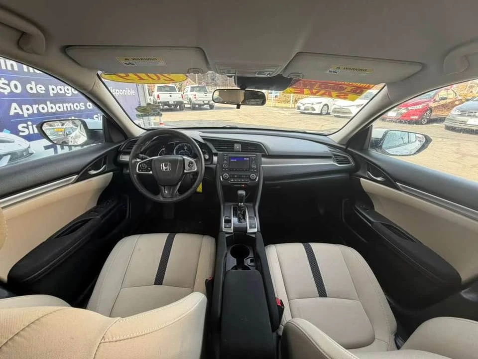2019 Honda Civic 10th Gen - Image 9 of 16