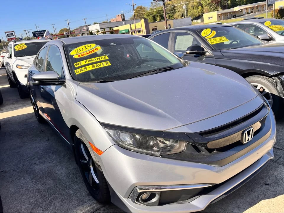 2019 Honda Civic 10th Gen - Image 6 of 20