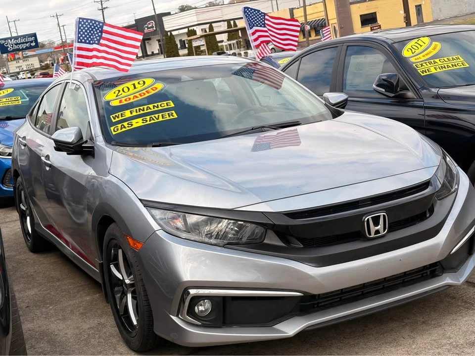 2019 Honda Civic 10th Gen - Image 2 of 20