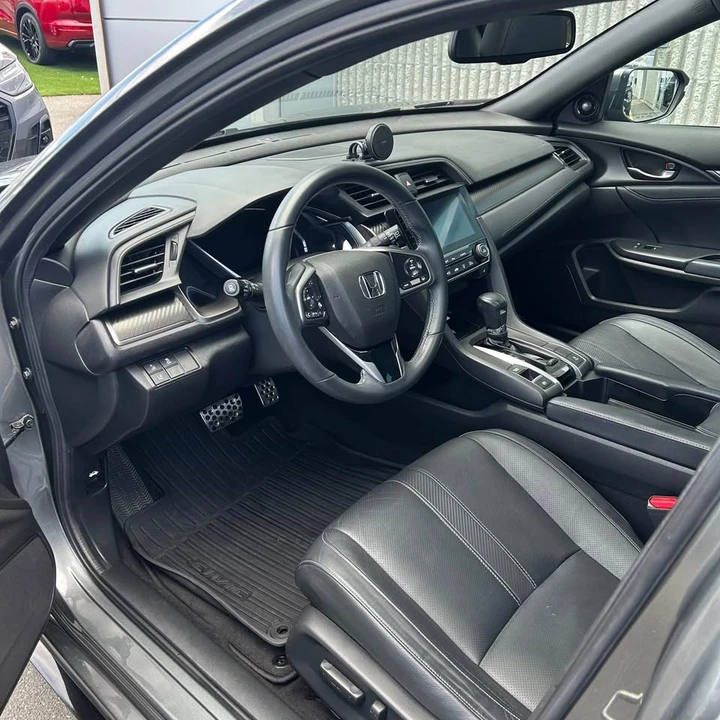 2019 Honda Civic 10th Gen - Image 7 of 13