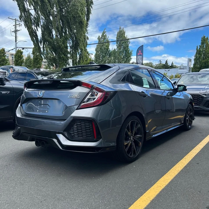 2019 Honda Civic 10th Gen - Image 4 of 13