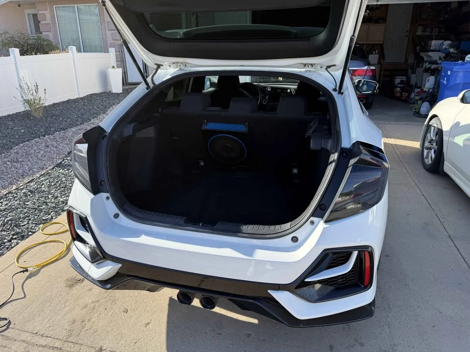 2019 Honda Civic 10th Gen - Image 7 of 13