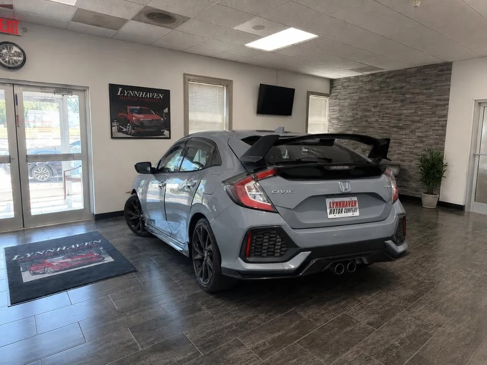 2019 Honda Civic 10th Gen - Image 4 of 19