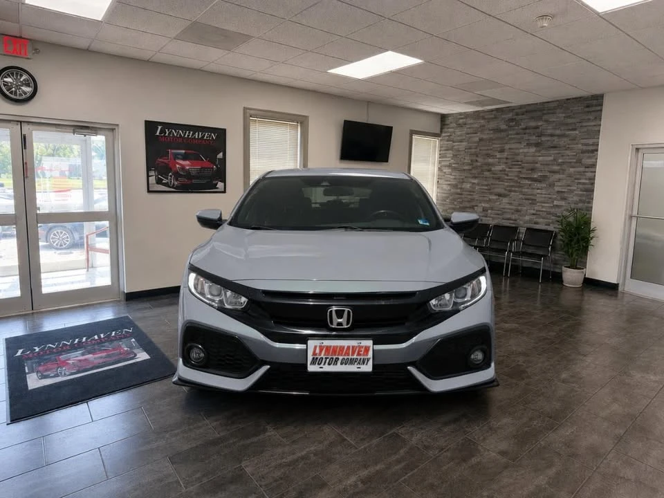 2019 Honda Civic 10th Gen - Image 17 of 19