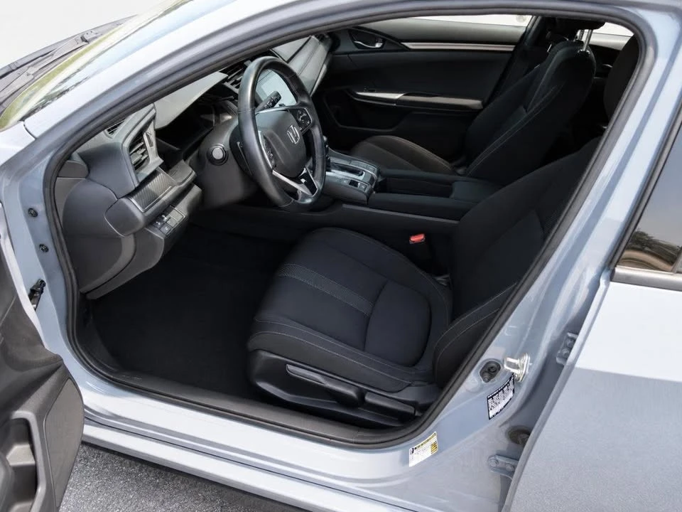 2019 Honda Civic 10th Gen - Image 11 of 19