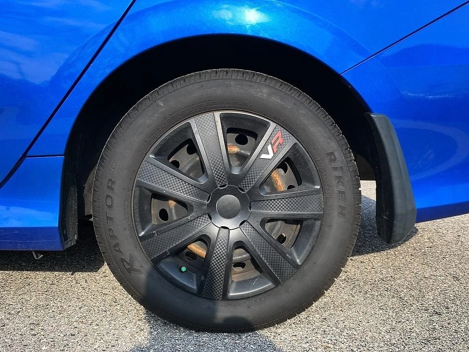 2019 Honda Civic 10th Gen - Image 12 of 31