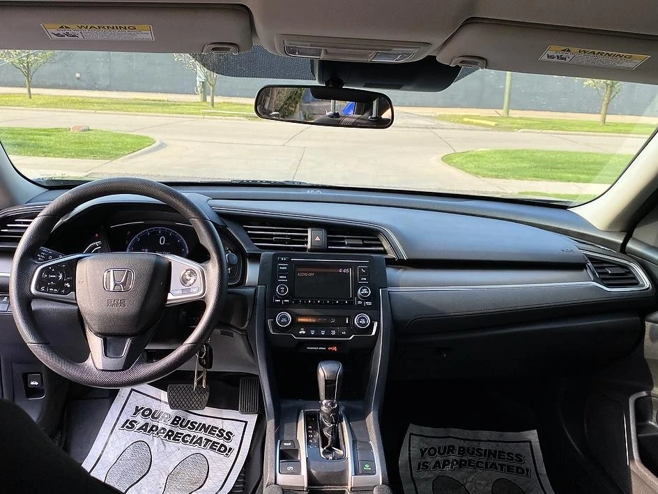 2019 Honda Civic 10th Gen - Image 27 of 31
