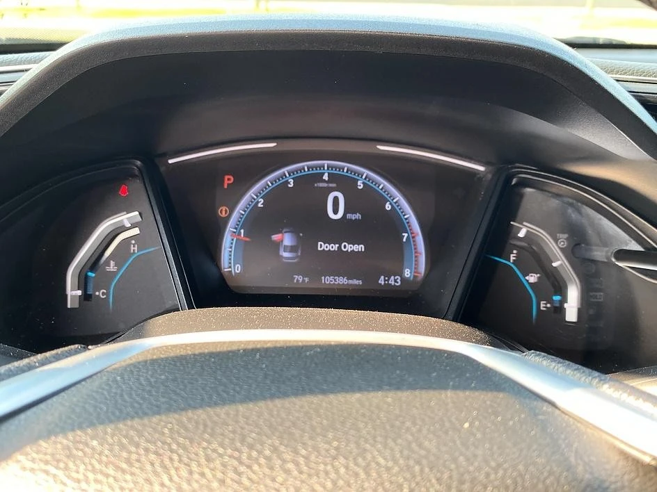 2019 Honda Civic 10th Gen - Image 22 of 31