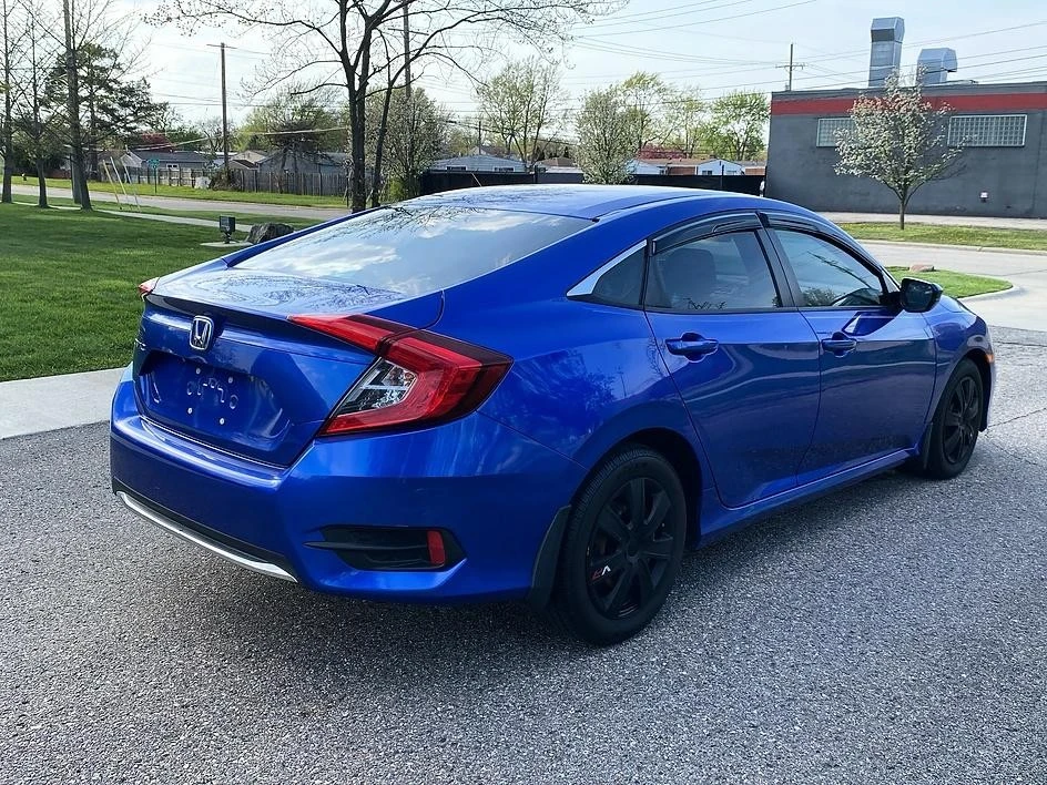 2019 Honda Civic 10th Gen - Image 7 of 31
