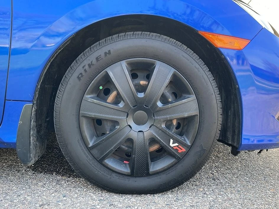 2019 Honda Civic 10th Gen - Image 14 of 31