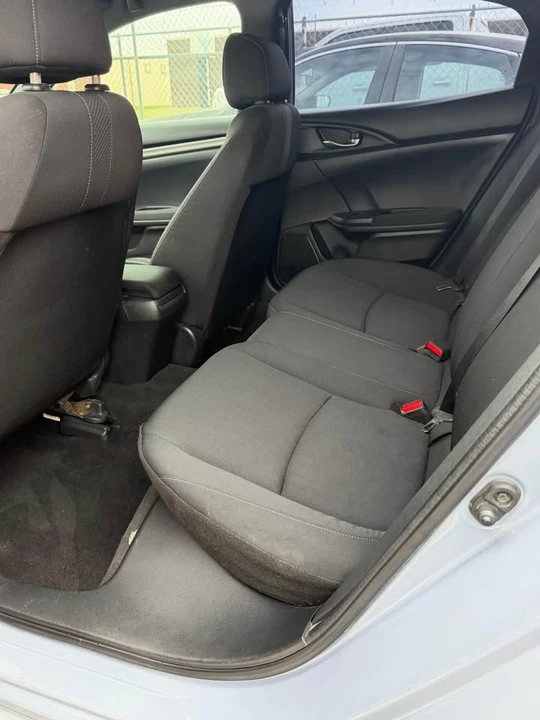 2019 Honda Civic 10th Gen - Image 4 of 7