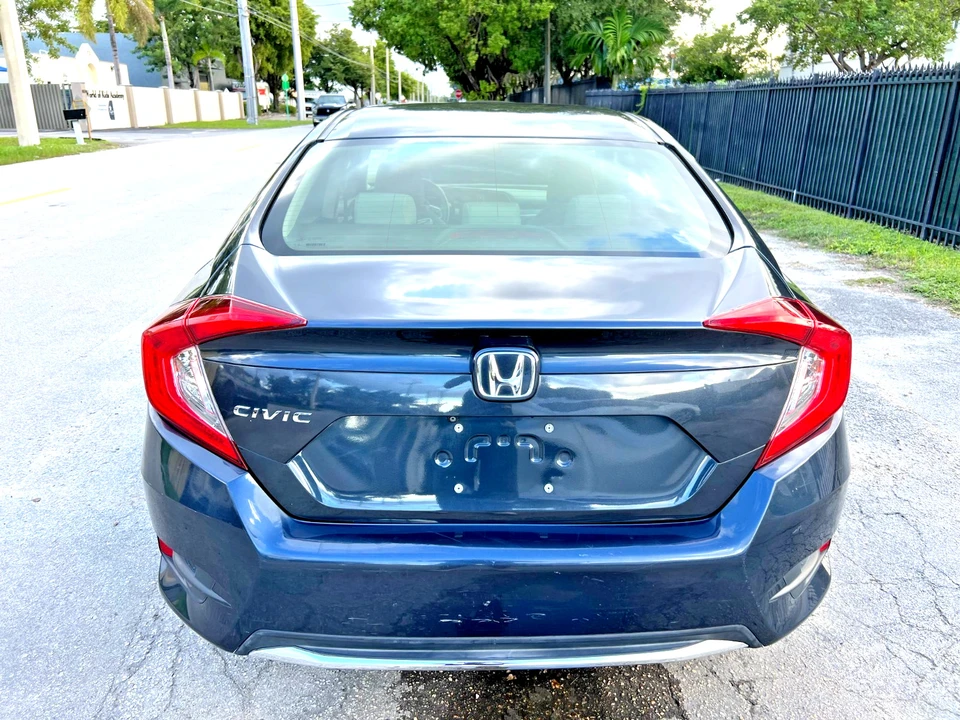 2019 Honda Civic 10th Gen - Image 7 of 25
