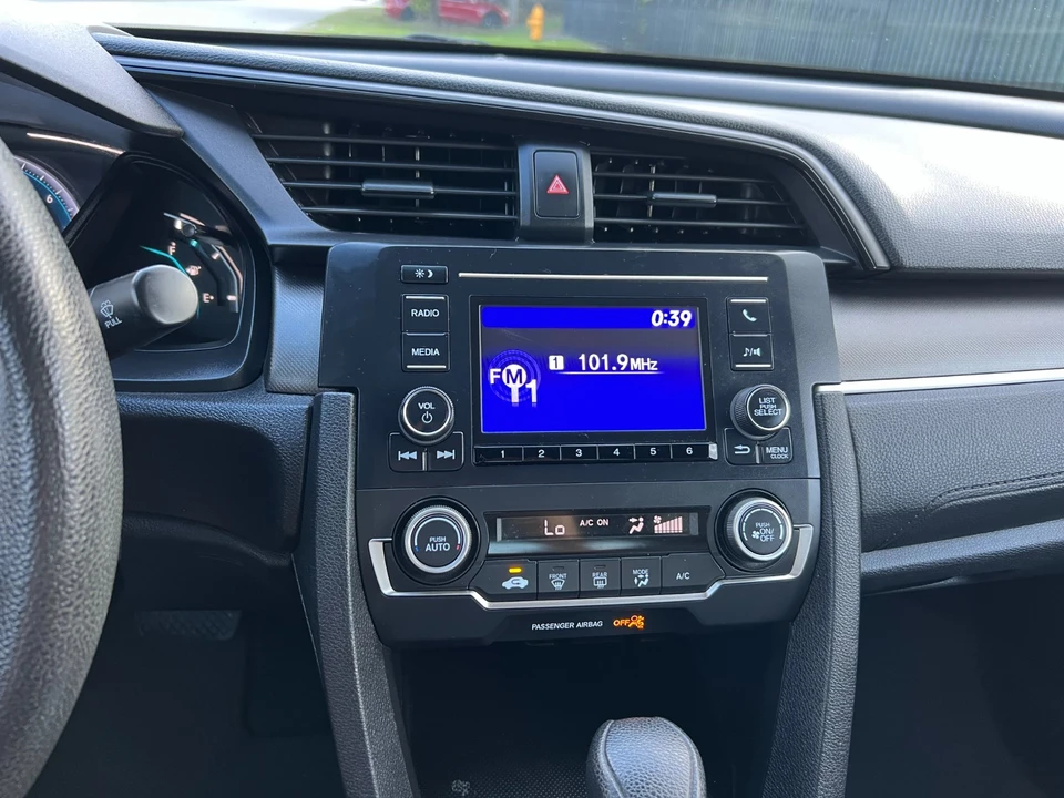 2019 Honda Civic 10th Gen - Image 23 of 25
