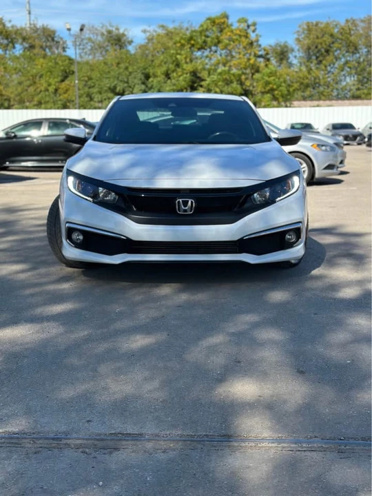 2019 Honda Civic 10th Gen - Image 2 of 7