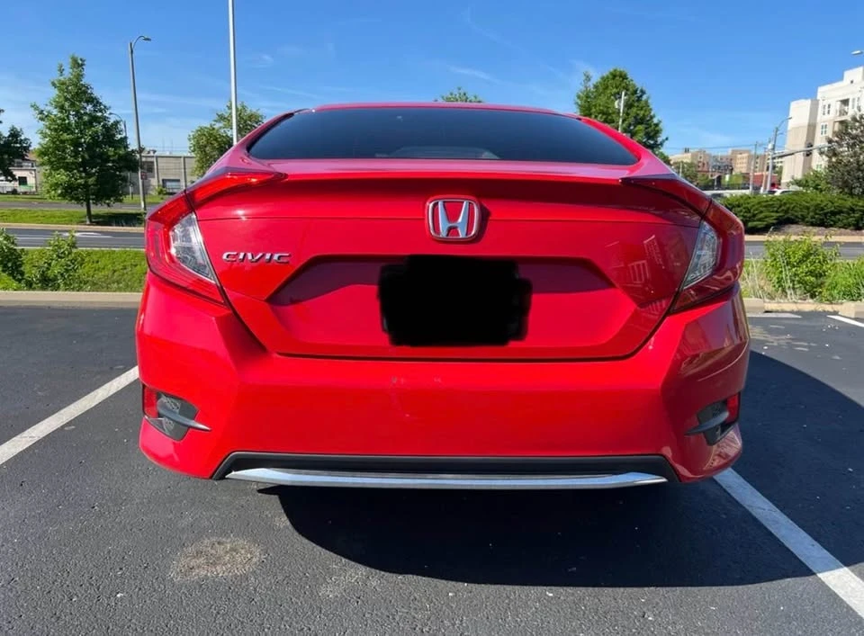 2019 Honda Civic 10th Gen - Image 6 of 20