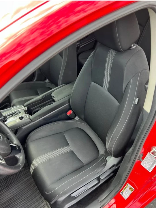 2019 Honda Civic 10th Gen - Image 15 of 20