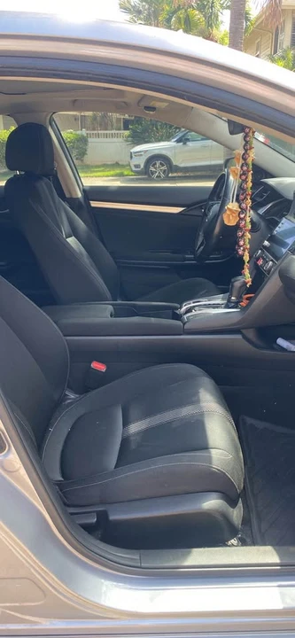 2019 Honda Civic 10th Gen - Image 5 of 11