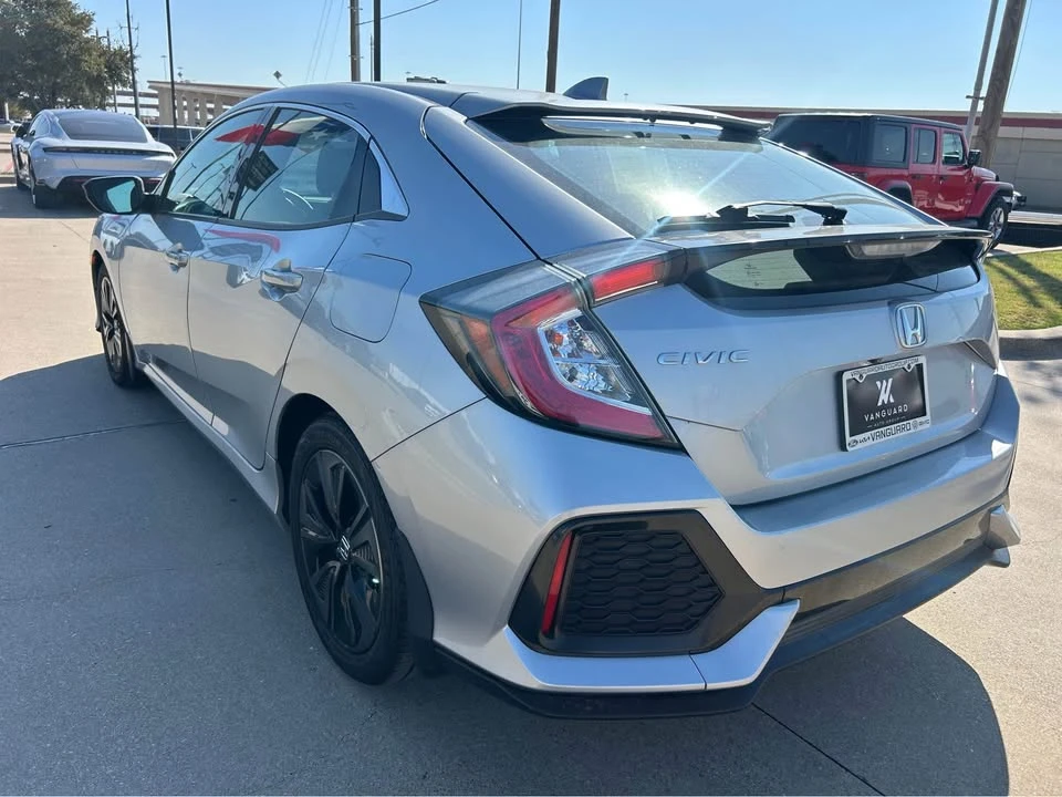 2019 Honda Civic 10th Gen - Image 6 of 9