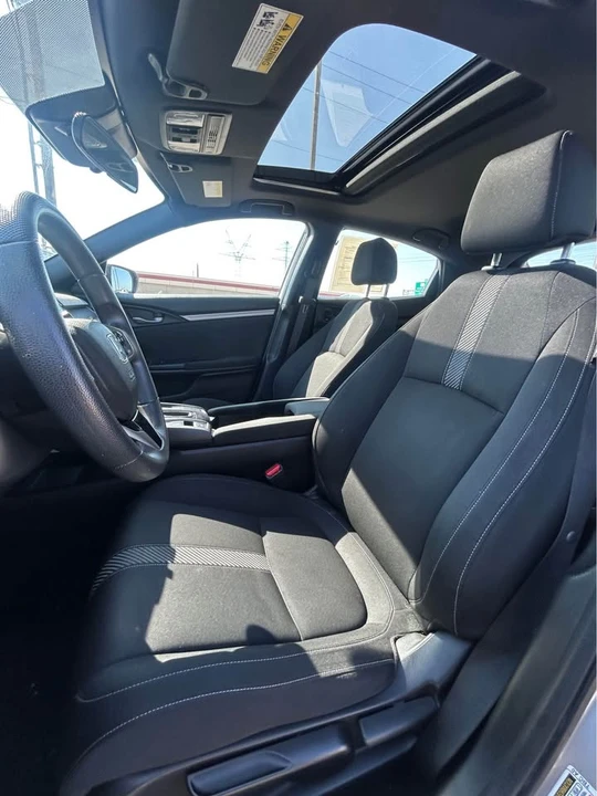 2019 Honda Civic 10th Gen - Image 8 of 9