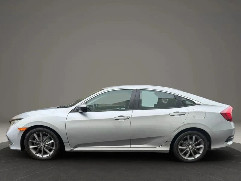 2019 Honda Civic 10th Gen - Image 8 of 12