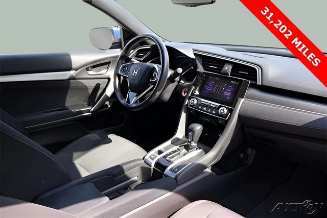 2019 Honda Civic 10th Gen - Image 13 of 21