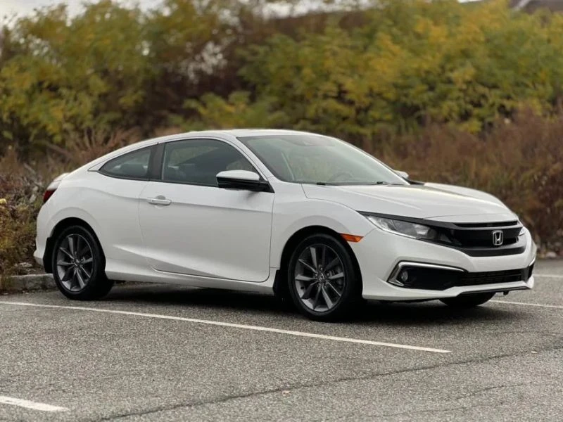 2019 Honda Civic 10th Gen - Image 2 of 12