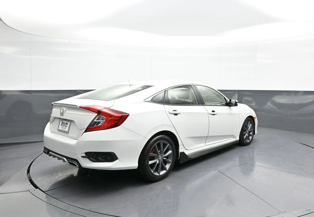 2019 Honda Civic 10th Gen - Image 6 of 12