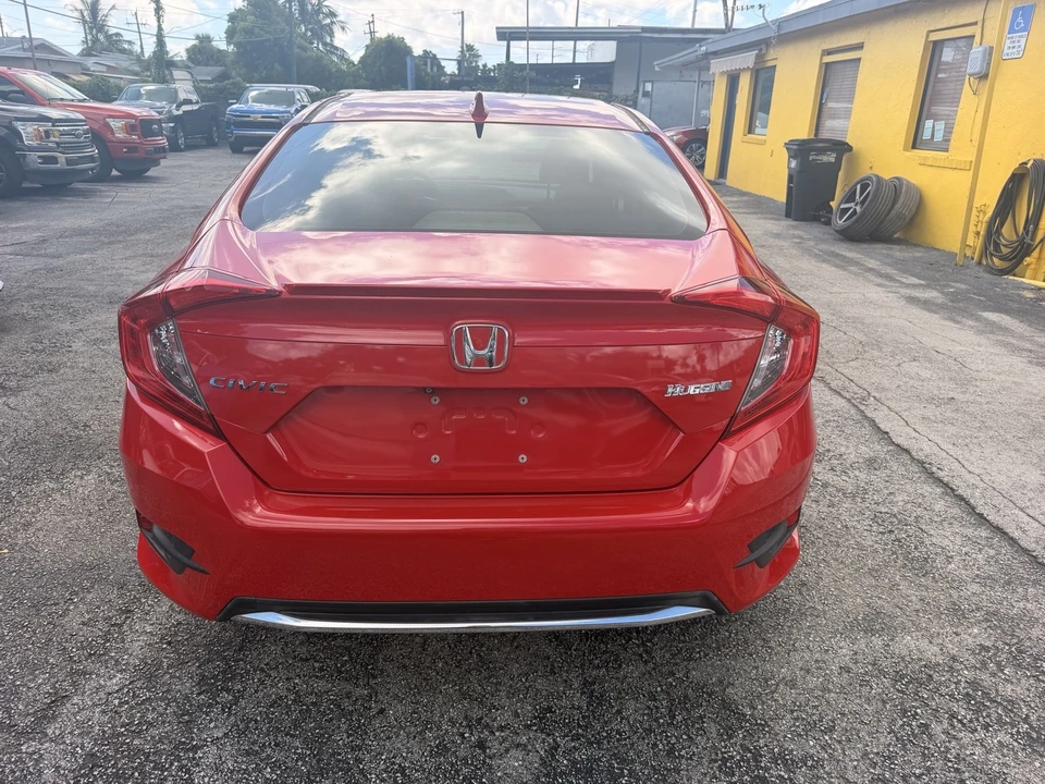 2019 Honda Civic 10th Gen - Image 12 of 23