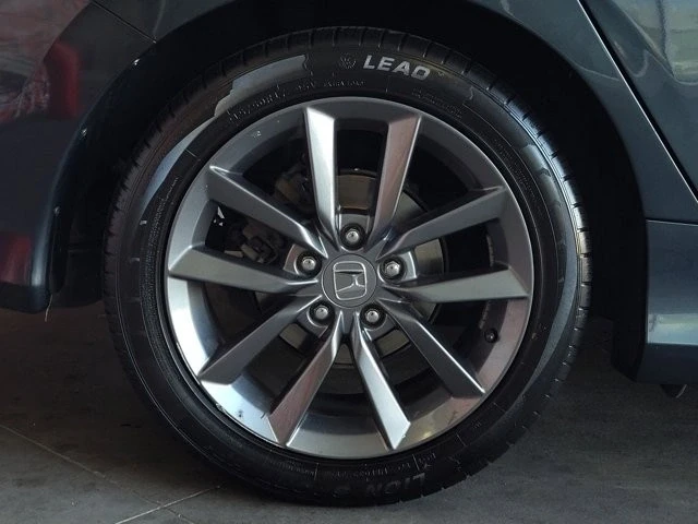 2019 Honda Civic 10th Gen - Image 4 of 12