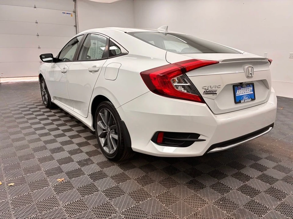 2019 Honda Civic 10th Gen - Image 11 of 12