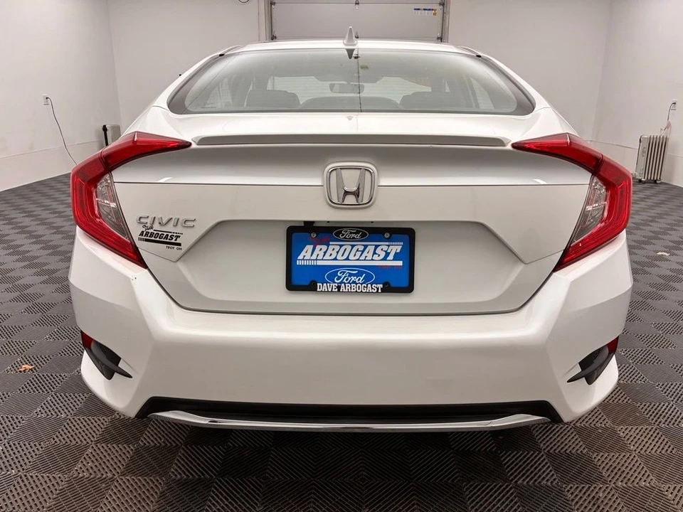 2019 Honda Civic 10th Gen - Image 9 of 12