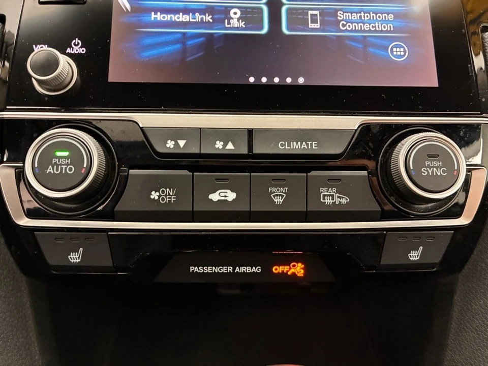 2019 Honda Civic 10th Gen - Image 6 of 12