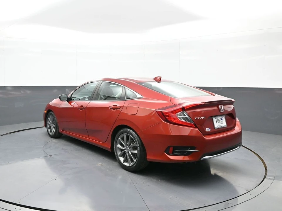 2019 Honda Civic 10th Gen - Image 8 of 21