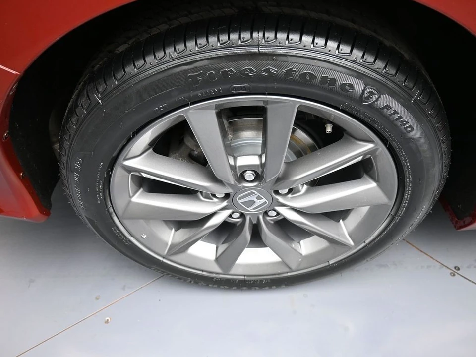 2019 Honda Civic 10th Gen - Image 12 of 21