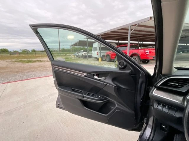 2019 Honda Civic 10th Gen - Image 28 of 31