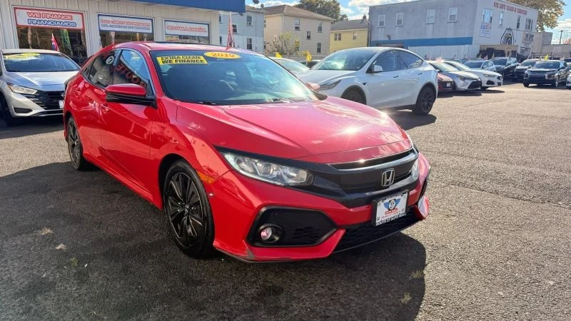 2019 Honda Civic 10th Gen - Image 2 of 12