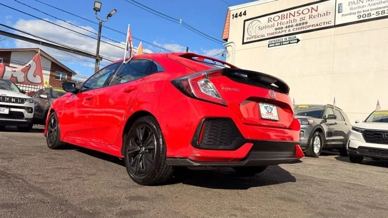 2019 Honda Civic 10th Gen - Image 8 of 12