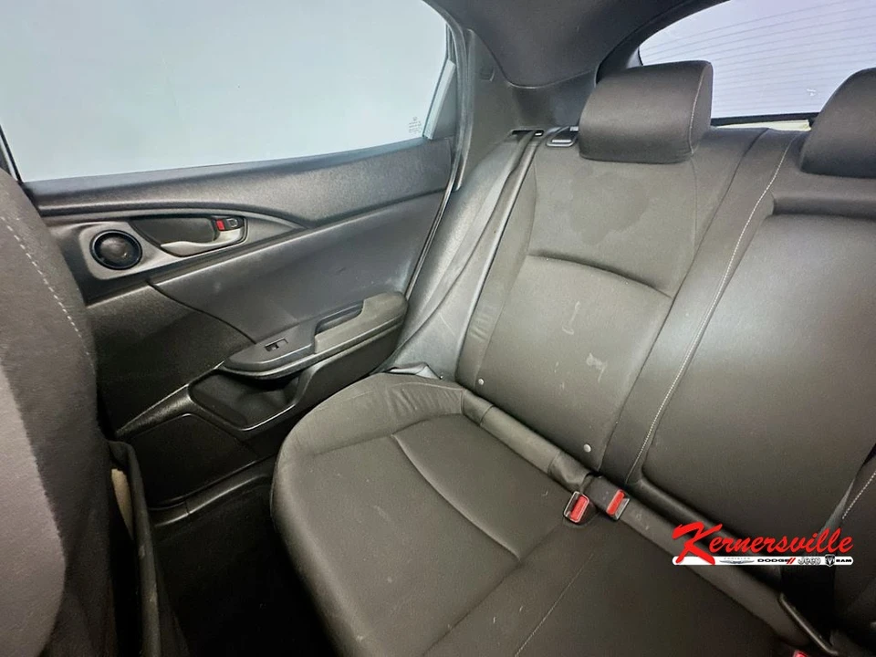 2019 Honda Civic 10th Gen - Image 12 of 24