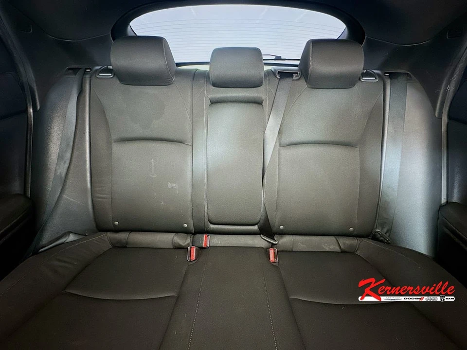 2019 Honda Civic 10th Gen - Image 13 of 24
