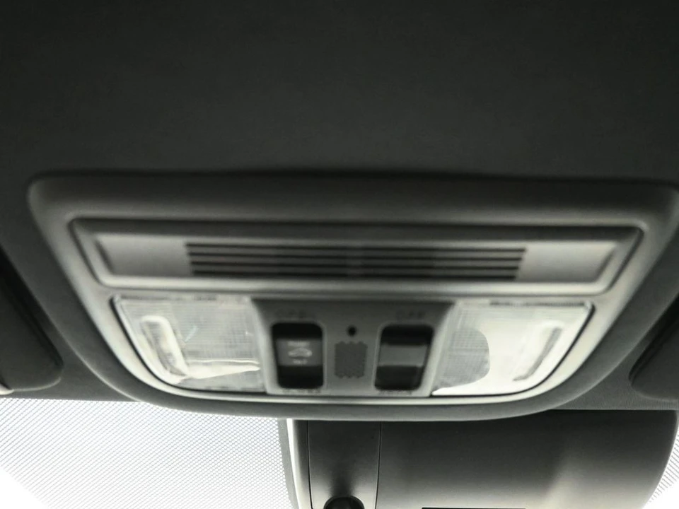 2019 Honda Civic 10th Gen - Image 17 of 21