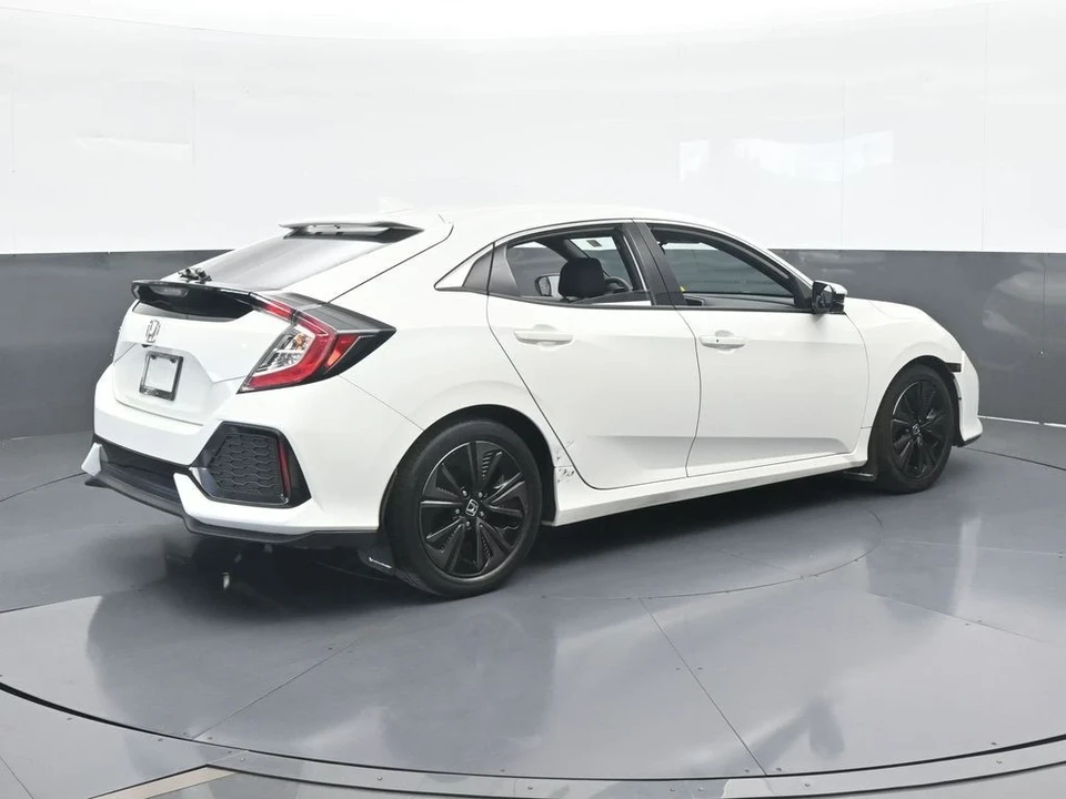 2019 Honda Civic 10th Gen - Image 6 of 12