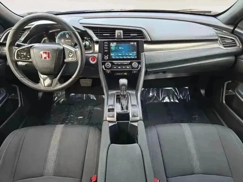 2019 Honda Civic 10th Gen - Image 10 of 12