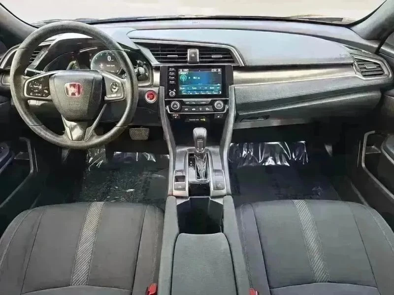2019 Honda Civic 10th Gen - Image 10 of 12